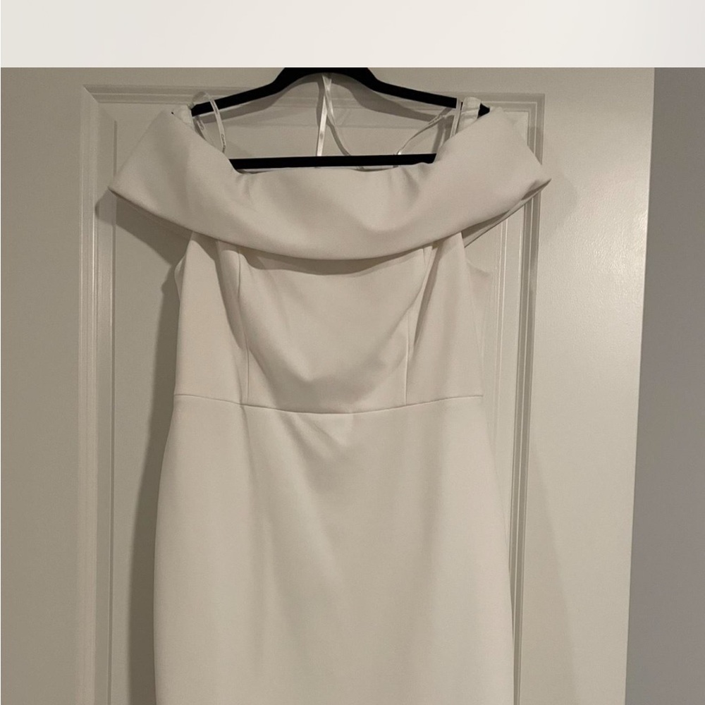 Calvin Klein White Off-Shoulder Sheath Dress